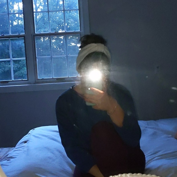 Knit Bow Headband - Picture 2 of 3